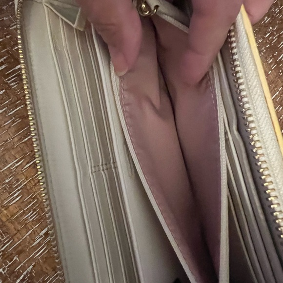 Coach zip wallet - Picture 6 of 8